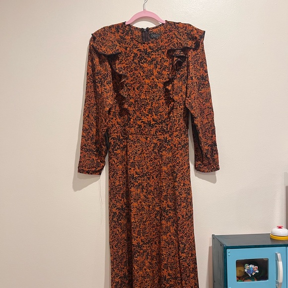 Christy Dawn The Mabel Woven Maxi Dress in Brown Fall Print Size Medium - Picture 5 of 10